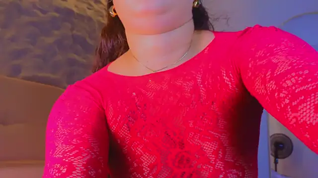 Snapshot of Isa__Blanc chatting on January 2026 02:59:02 AM Isa Blanc online show from January 2026 02:59:02 AM