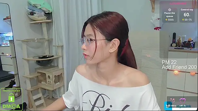 littlemiilk online show from February 2026 08:33:02 AM