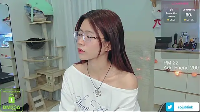 littlemiilk online show from February 2026 08:14:01 AM