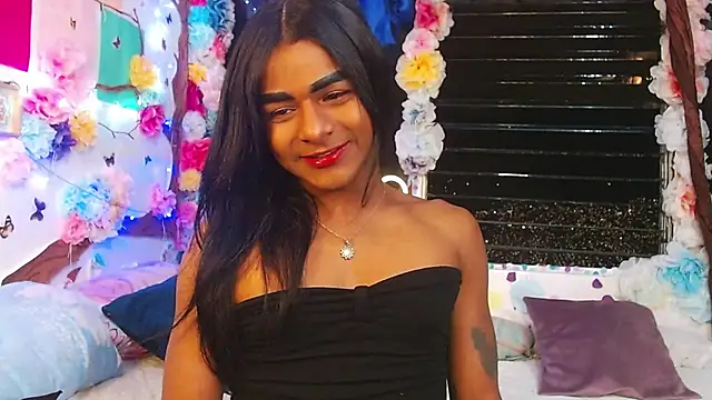 Snapshot of Karly_coffe chatting on December 2024 06:43:01 AM Karly coffe online show from December 2024 06:43:01 AM
