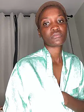 Fanclubbbbb online show from November 2025 12:11:02 AM