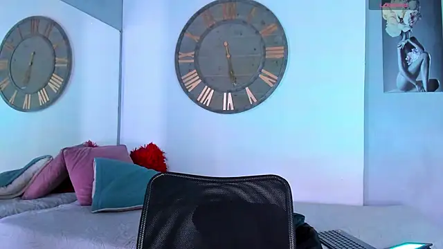 Mike 0233  online show from January 2025 03:45:01 AM