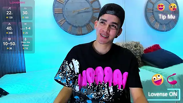 Mike 0233  online show from March 2025 04:04:01 AM