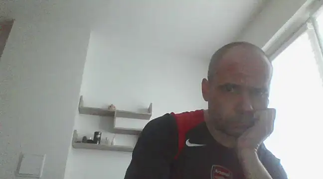 Snapshot of Franc113 chatting on March 2025 03:18:02 PM Franc113 online show from March 2025 03:18:02 PM