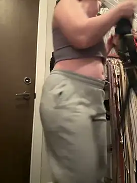 GingerSnap33 online show from January 2025 03:34:01 AM