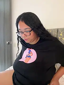 XMara online show from February 2026 05:00:02 PM