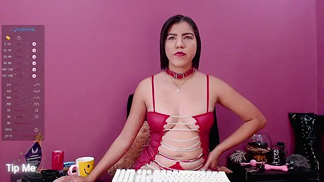 Karly Grey s online show from January 2025 11:35:01 AM