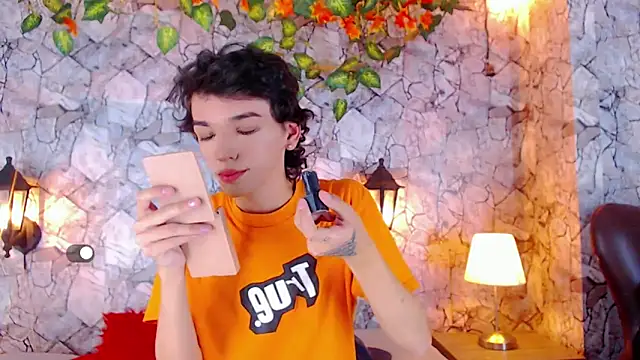 Snapshot of SexyJuliii21 chatting on January 2025 08:11:01 PM SexyJuliii21 online show from January 2025 08:11:01 PM