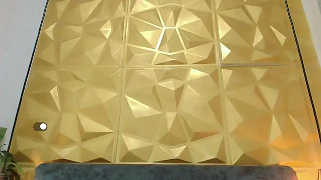 Snapshot of SexyJuliii21 chatting on February 2025 06:55:01 PM SexyJuliii21 online show from February 2025 06:55:01 PM