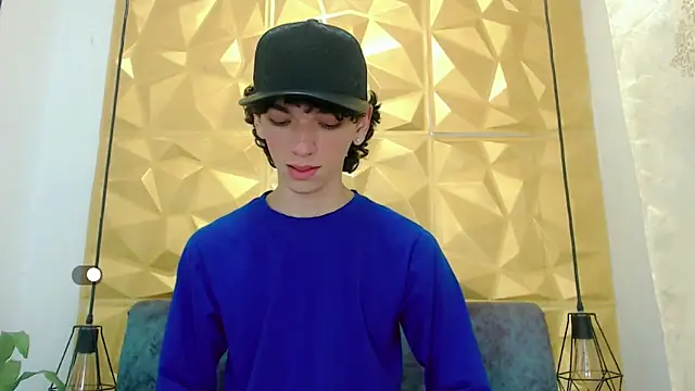 Snapshot of SexyJuliii21 chatting on March 2025 11:32:02 PM SexyJuliii21 online show from March 2025 11:32:02 PM