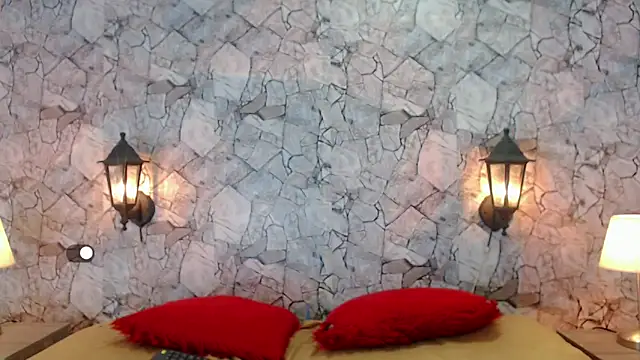 Snapshot of SexyJuliii21 chatting on March 2025 09:42:02 PM SexyJuliii21 online show from March 2025 09:42:02 PM