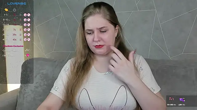 Megan Violer online show from February 2025 03:46:01 PM