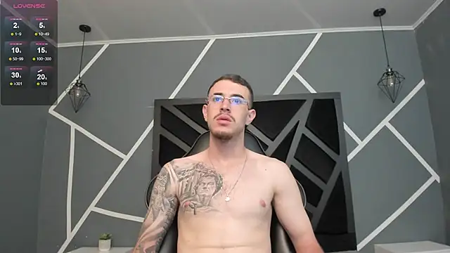 CodyWalkerR online show from October 2025 05:31:01 PM