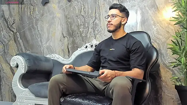 Liam Kleiin online show from January 2025 11:35:01 AM