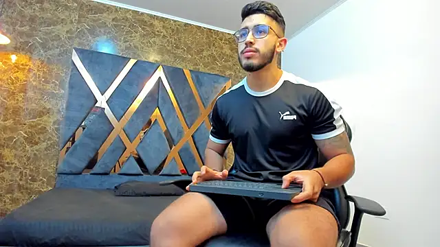 Liam Kleiin online show from September 2025 11:14:01 AM