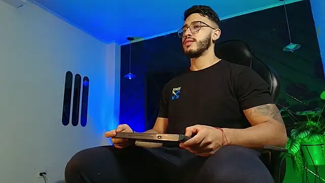 Liam Kleiin online show from April 2026 11:36:01 AM