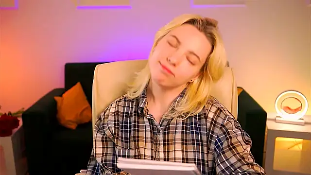 RocKStone  online show from February 2025 11:12:02 AM