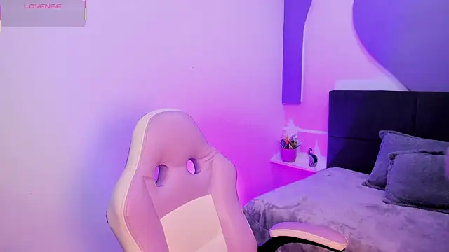 amira cute2 online show from November 2025 09:19:01 AM