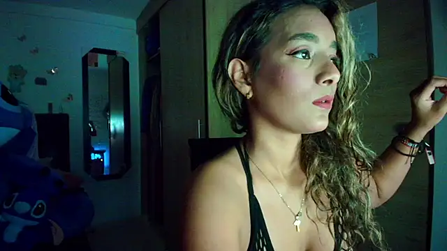 megan collins96 online show from April 2026 09:49:02 PM