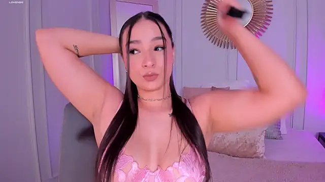 Snapshot of AlisonFenty chatting on March 2025 01:09:01 AM AlisonFenty online show from March 2025 01:09:01 AM