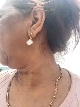 SWEET LOVER01 online show from March 2026 04:11:01 PM