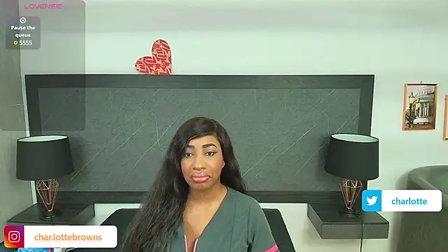 Snapshot of charlottebrowns_ chatting on January 2025 12:36:02 PM charlottebrowns  online show from January 2025 12:36:02 PM