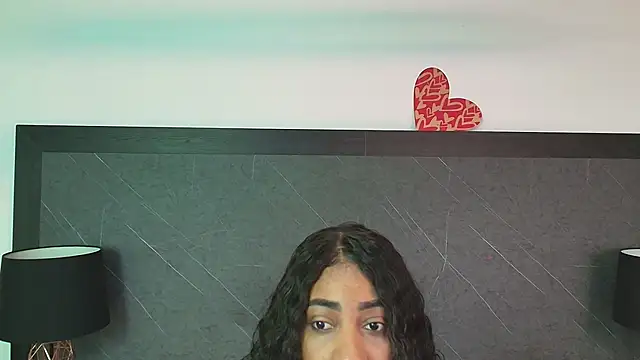 Snapshot of charlottebrowns_ chatting on February 2025 12:50:01 PM charlottebrowns  online show from February 2025 12:50:01 PM