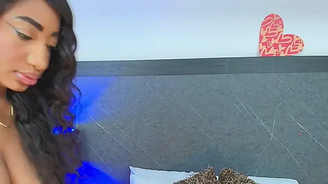 Snapshot of charlottebrowns_ chatting on February 2025 12:42:01 PM charlottebrowns  online show from February 2025 12:42:01 PM