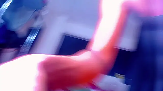 Snapshot of bellatrixx_69 chatting on November 2025 11:32:01 AM bellatrixx 69 online show from November 2025 11:32:01 AM