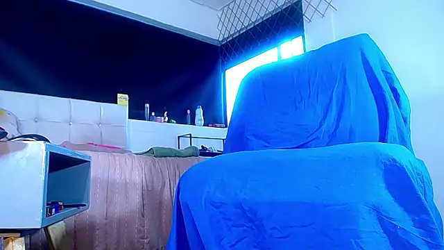 Snapshot of bellatrixx_69 chatting on November 2025 11:09:01 AM bellatrixx 69 online show from November 2025 11:09:01 AM