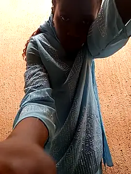 Swirly blac online show from March 2026 10:06:01 AM