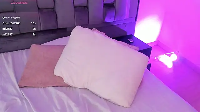 Chloe evans   online show from February 2025 02:35:02 PM