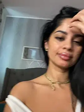 Snapshot of _adelle chatting on June 2026 10:15:01 AM adelle online show from June 2026 10:15:01 AM