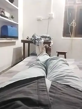 Vish3344 online show from October 2025 04:46:01 PM