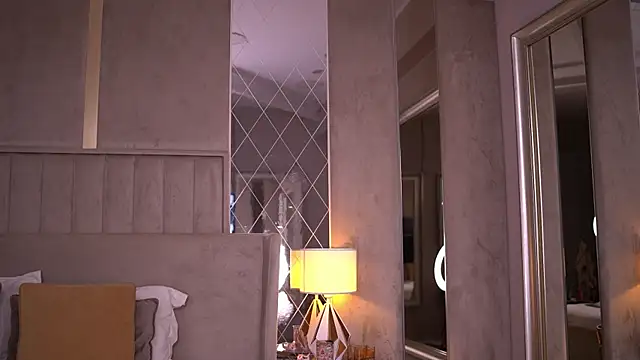 BlairSanders online show from November 2025 07:24:01 PM