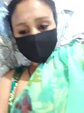 Snapshot of Archna-ji chatting on March 2025 08:23:02 AM Archna-ji online show from March 2025 08:23:02 AM