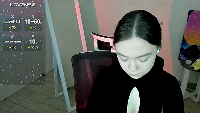 Florence meow online show from October 2025 06:47:01 AM