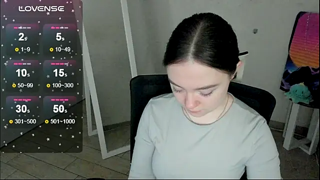 Florence meow online show from December 2025 07:39:01 AM