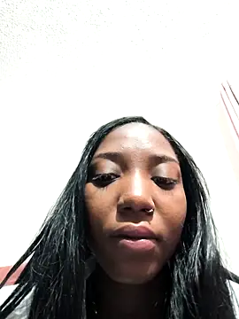 lilit kyteler online show from December 2025 08:26:01 PM