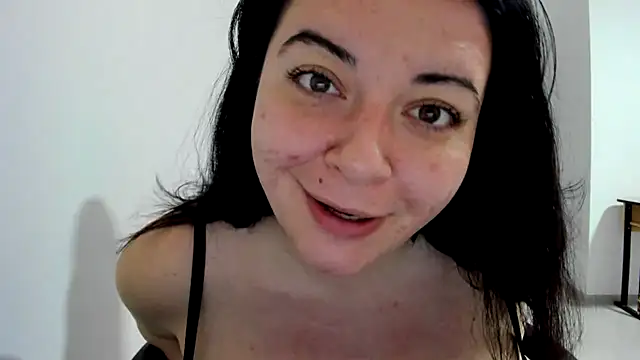 amiraisa11 online show from March 2025 03:31:01 PM