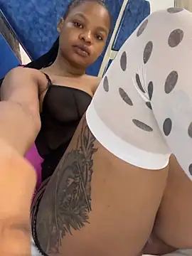 SexxyLunar online show from September 2025 12:56:02 AM