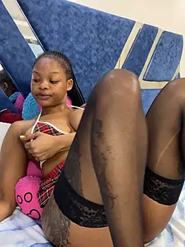 SexxyLunar online show from September 2025 05:34:02 AM