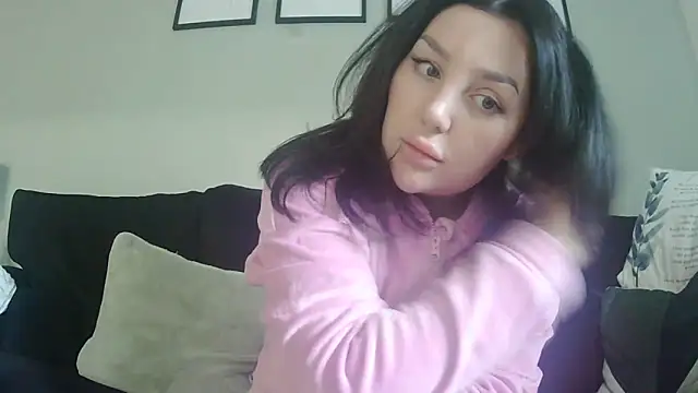 magical mia online show from November 2025 11:43:02 AM