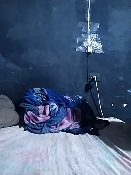 Hevellyn  online show from February 2026 02:27:02 AM