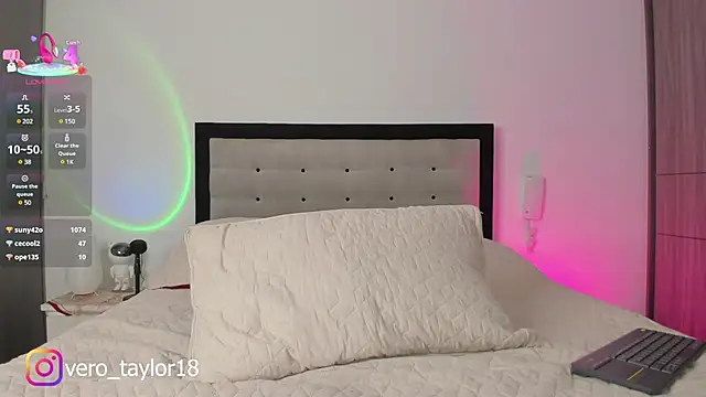 veronica taylor1 online show from February 2025 01:53:02 AM