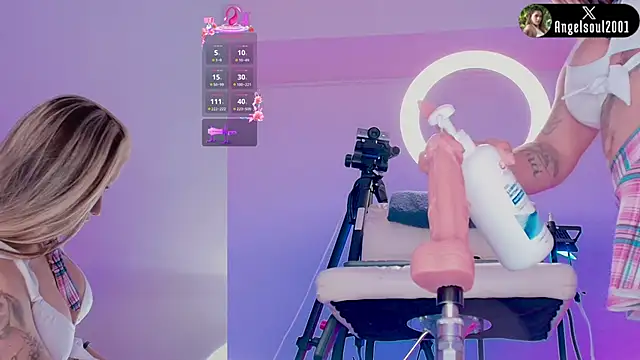 Snapshot of Angelst__ chatting on May 2026 01:00:01 AM Angelst online show from May 2026 01:00:01 AM