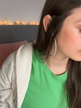 Snapshot of Loella-Rose chatting on January 2025 11:37:02 AM Loella-Rose online show from January 2025 11:37:02 AM