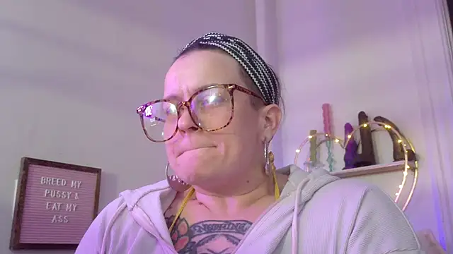 quinnmariexo online show from March 2026 04:53:01 AM