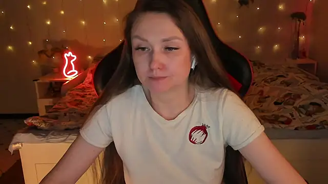 desperatehousewife   online show from April 2026 07:04:02 PM