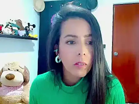 ella peck online show from December 2024 04:17:02 AM